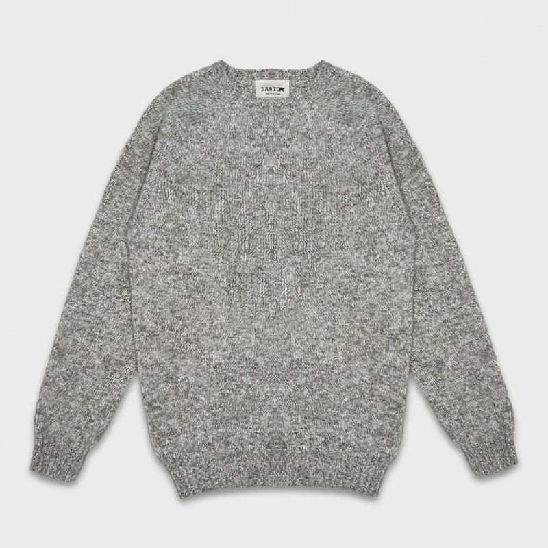 Mélange Sand Beige Shetland Wool Crewneck Sweater. Pull en laine Shetland beige disponible dans Wools Boutique Uomo à Genève, fabriqué en Scotland par Barto, col côtelé, manches raglan, pulls chauds unisexes